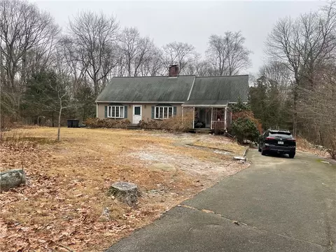 24 Burgess Rd, Foster, RI 02825