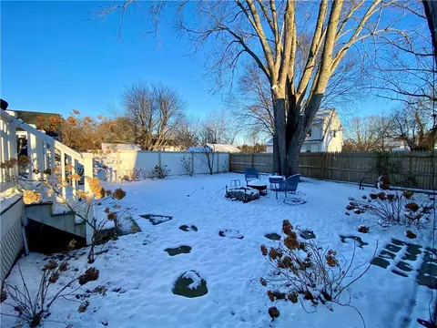 40 Meadowbrook Ave, Warwick, RI 02889 photo 39