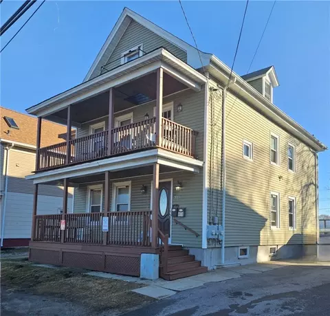 494 Wellington Ave, Cranston, RI 02910