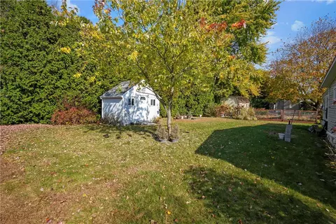 Exterior - 40 Lear Dr, Coventry, RI 02816 photo 3 of 4