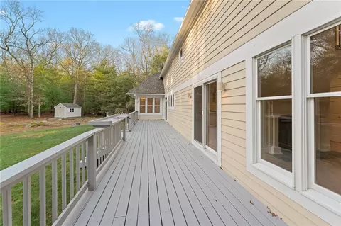 11 Windrose Cir, Exeter, RI 02822 photo 6
