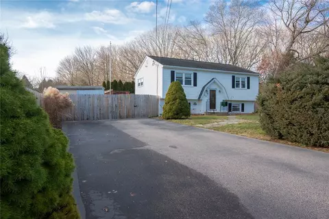 32 Spencer Dr, Westerly, RI 02891 photo 15