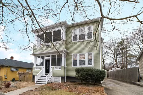 88 Nelson St, Providence, RI 02908