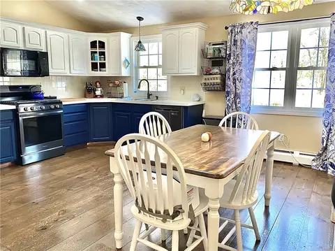 285 Cooper Rd, Glocester, RI 02814 photo 5