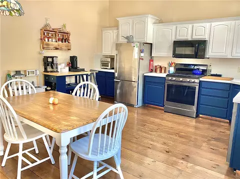 285 Cooper Rd, Glocester, RI 02814 photo 4
