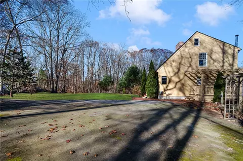 15 Phillips Ln, Glocester, RI 02814 photo 6