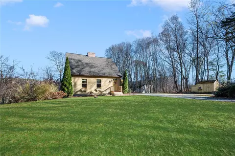 15 Phillips Ln, Glocester, RI 02814 photo 3