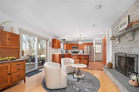 15 Phillips Ln, Glocester, RI 02814 photo 15