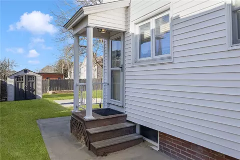 14 S Cornell Ave, Warren, RI 02885 photo 25