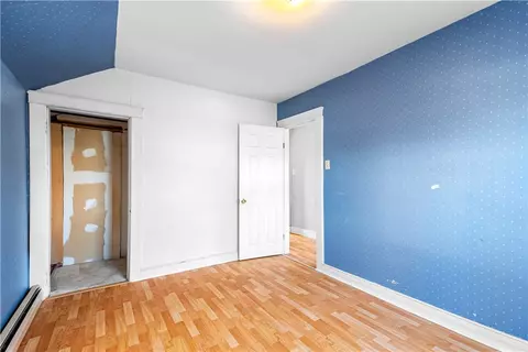 Bedroom - 32 Surf Ave, Warwick, RI 02889 photo 8 of 10