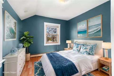 Bedroom - 32 Surf Ave, Warwick, RI 02889 photo 6 of 10
