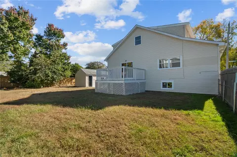 Exterior - 49 Meadowbrook Ave, Warwick, RI 02889 photo 7 of 8