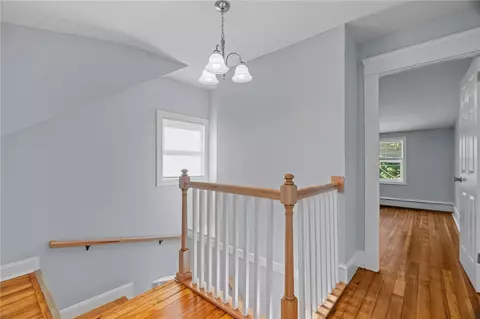 Entry Way - 49 Meadowbrook Ave, Warwick, RI 02889 photo 4 of 6
