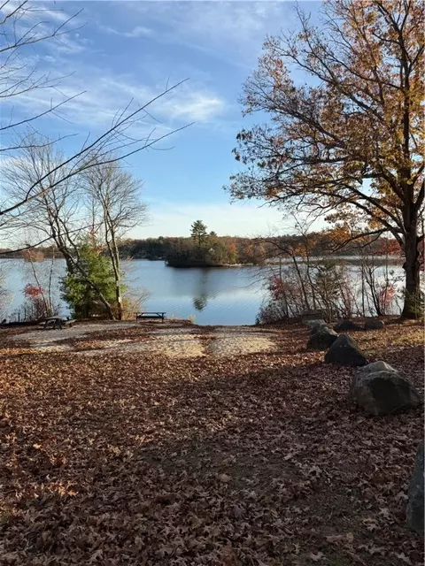 7 Long Meadow Dr, Glocester, RI 02814 photo 10