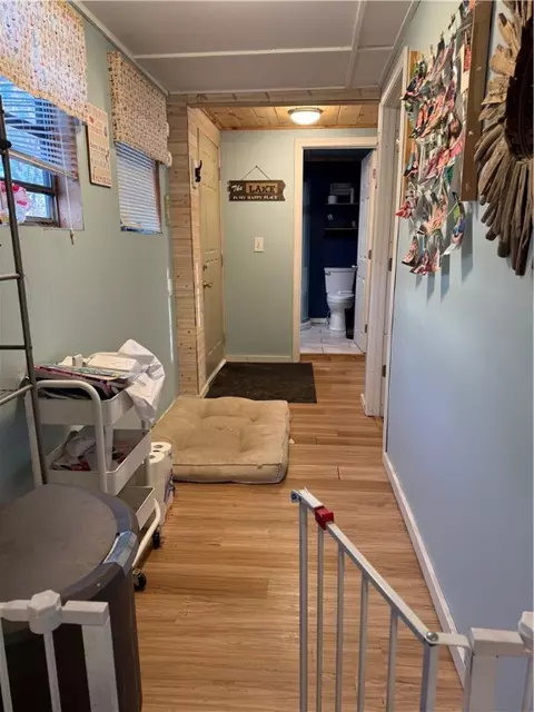 7 Long Meadow Dr, Glocester, RI 02814 photo 5
