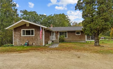 50 Leuba Rd, Coventry, RI 02816