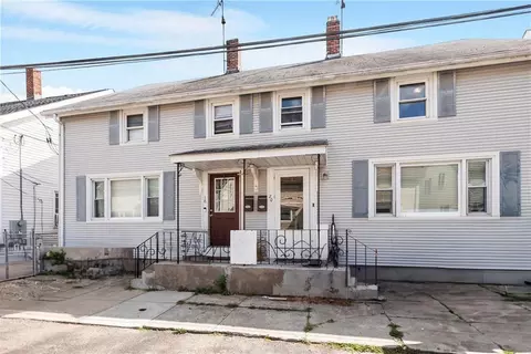 18 Eli St, Cumberland, RI 02864
