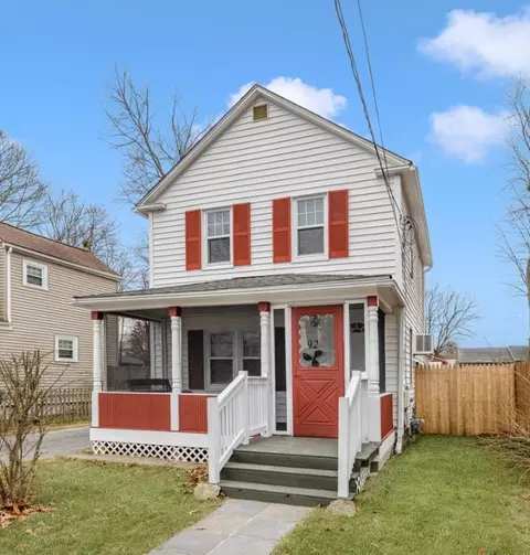 92 Wilson Ave, Warwick, RI 02889 photo 2