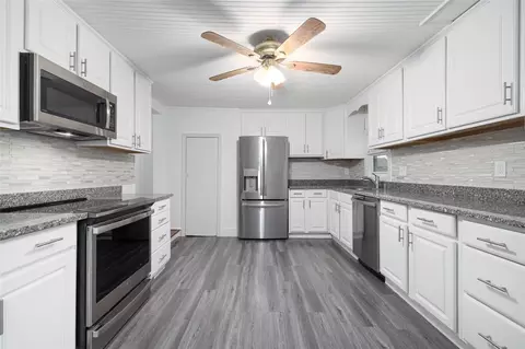 92 Wilson Ave, Warwick, RI 02889 photo 9