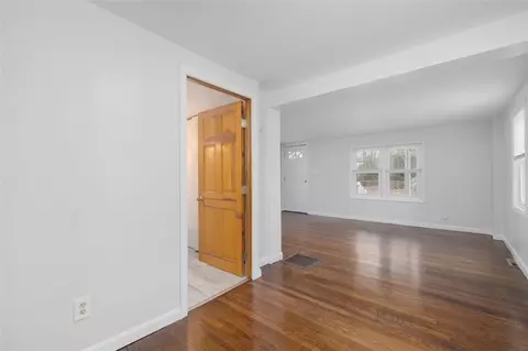 92 Wilson Ave, Warwick, RI 02889 photo 16
