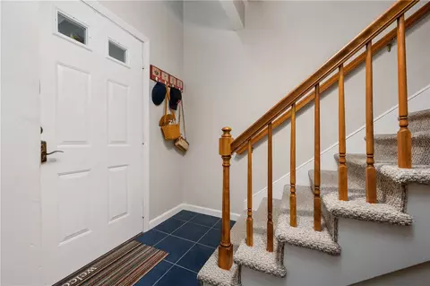 402 Brookhaven Ln #402, Woonsocket, RI 02895 photo 3