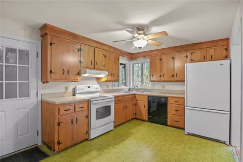30 Sheffield Hill Rd, Exeter, RI 02822 photo 6