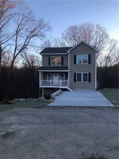 1 Francis Ave, Lincoln, RI 02865