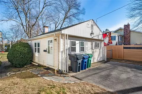 Exterior - 44 Scranton Ave, Warwick, RI 02888 photo 8 of 8