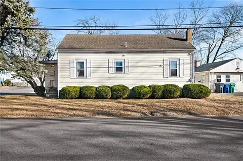 Exterior - 44 Scranton Ave, Warwick, RI 02888 photo 2 of 8