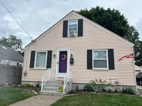 84 Greeley St, Pawtucket, RI 02861