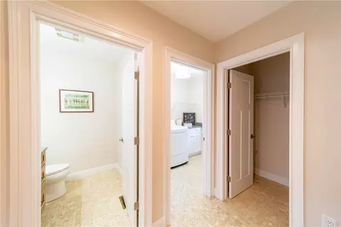 100 Primrose Dr, Warwick, RI 02886 photo 29