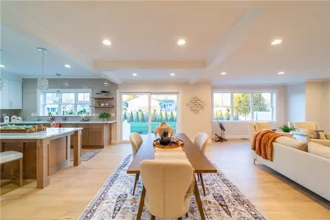 100 Primrose Dr, Warwick, RI 02886 photo 10