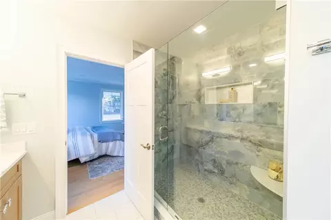 100 Primrose Dr, Warwick, RI 02886 photo 17