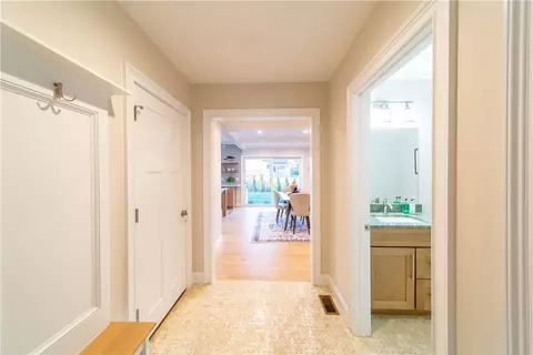 100 Primrose Dr, Warwick, RI 02886 photo 30