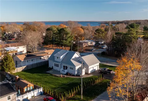 100 Primrose Dr, Warwick, RI 02886 photo 4