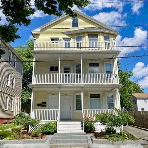 44 Richter St, Providence, RI 02908