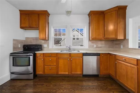 Kitchen - 507 Post Rd, Warwick, RI 02888 photo 1 of 1