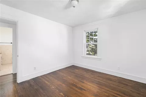 Bedroom - 507 Post Rd, Warwick, RI 02888 photo 1 of 2