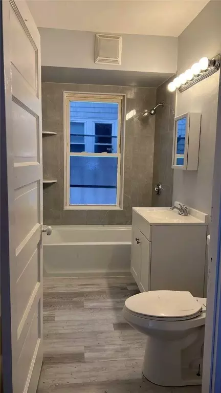 Bath - 67 Burnside Ave, Woonsocket, RI 02895 photo 2 of 3