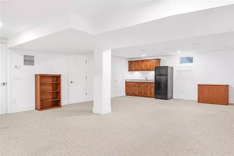 19 Newbury Dr, Westerly, RI 02891 photo 17
