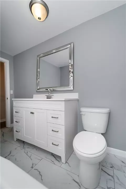 125 Duncan Rd, Warwick, RI 02886 photo 11