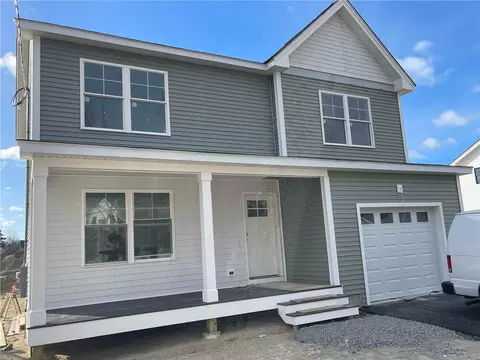 201 Harmony Ct, Warwick, RI 02889