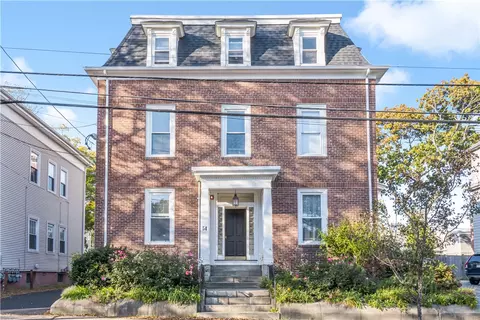 54 Pitman St #6, Providence, RI 02906
