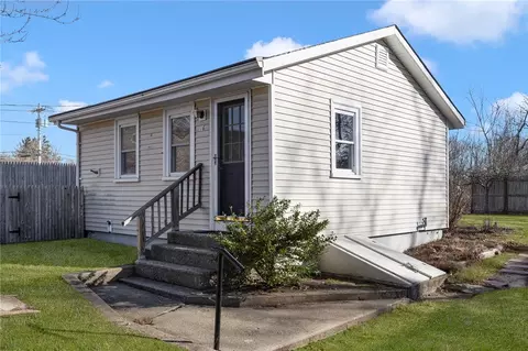 16 Mill Pond Rd, North Kingstown, RI 02852