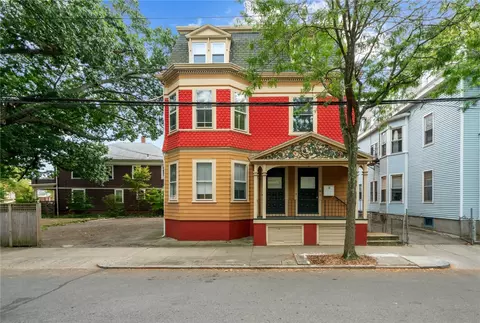 10 Wood St #3, Providence, RI 02909
