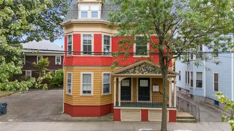10 Wood St #2, Providence, RI 02909