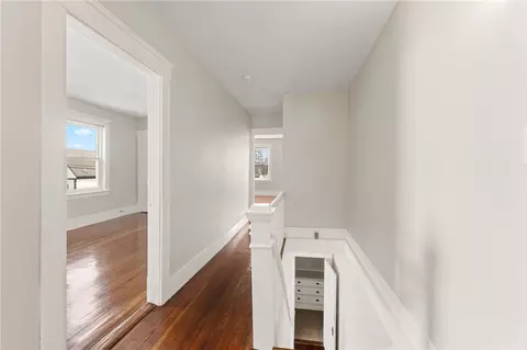 Entry Way - 460 Elm St, Woonsocket, RI 02895 photo 2 of 2