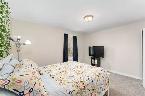Bedroom - 460 Elm St, Woonsocket, RI 02895 photo 1 of 5