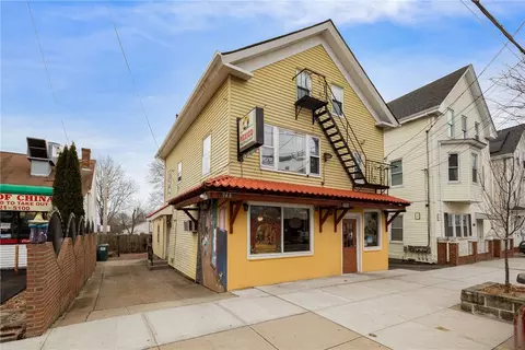 948 Atwells Ave, Providence, RI 02909