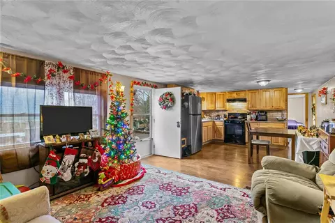 77 Miskiania Trl, Exeter, RI 02822 photo 20
